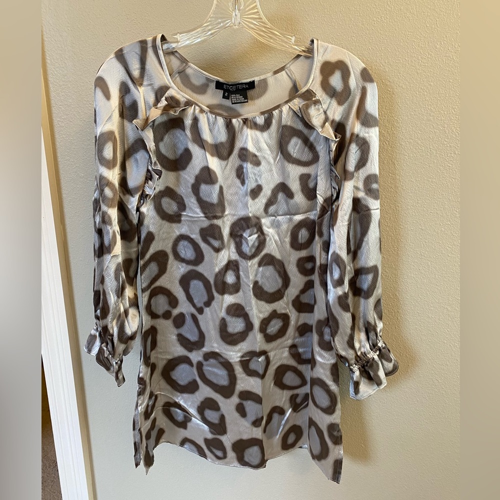 Women’s brown & baby blue dressy tunic